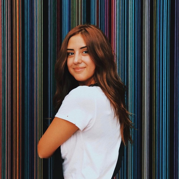 Meet your Posher, Karime - Picture 3 of 5